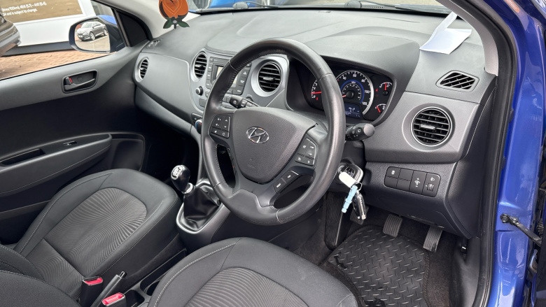Hyundai i10 1.0 SE 5dr Petrol Hatchback